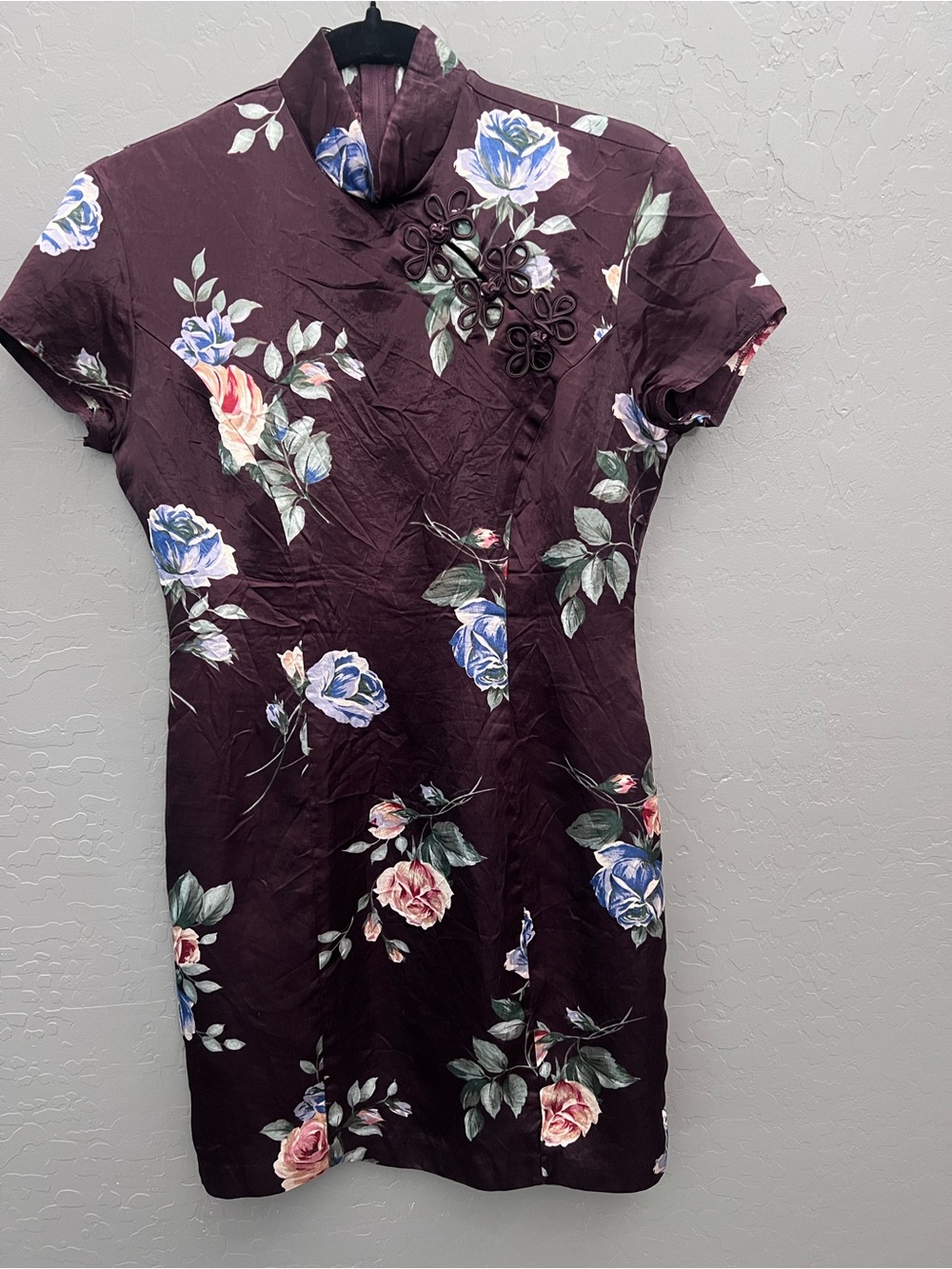 Women's Floral Mandarin-Collar Mini Dress in Plum